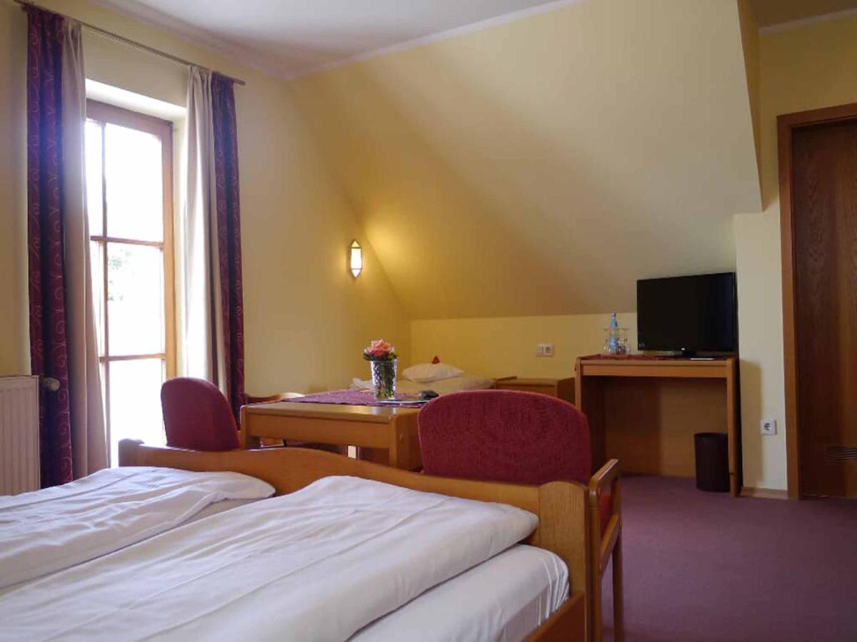 Da'Sporrer Hotel & Wirtshaus Neunburg vorm Wald Kültér fotó